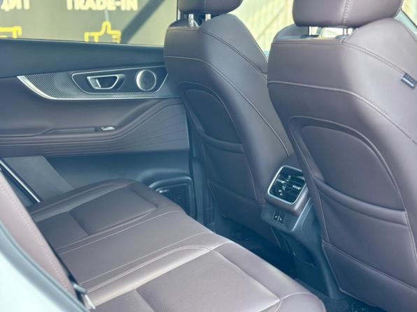 Chery Tiggo 7L I с пробегом 2024 года, цена 2 399 000 рублей, 8000 км, внедорожник, Автокод Объявления