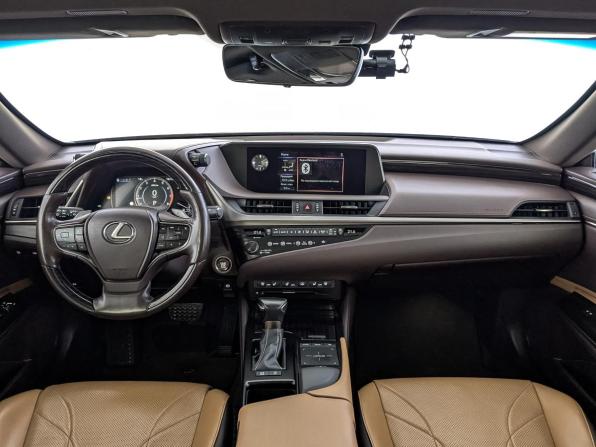 Lexus ES VII с пробегом 2018 года, цена 3 500 000 рублей, 114624 км, седан, Автокод Объявления
