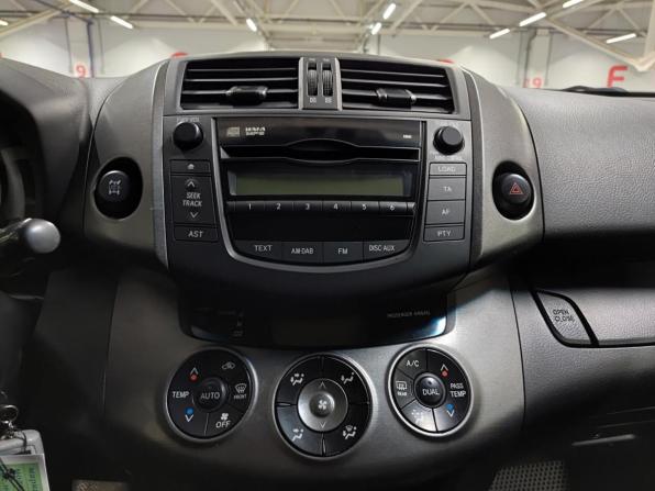 Toyota RAV4 III (XA30) Рестайлинг с пробегом 2012 года, цена 1 365 000 рублей, 295198 км, внедорожник, Автокод Объявления