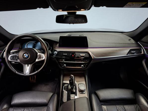 BMW 5 серии VII (G30/G31/G38) с пробегом 2017 года, цена 3 870 000 рублей, 169948 км, седан, Автокод Объявления