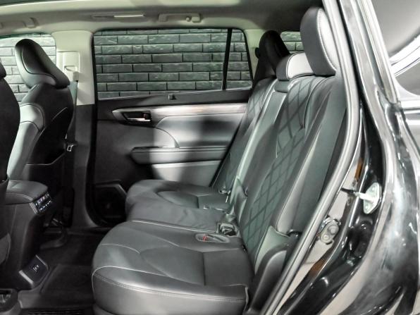 Toyota Highlander IV (XU70) с пробегом 2021 года, цена 5 500 000 рублей, 64441 км, внедорожник, Автокод Объявления