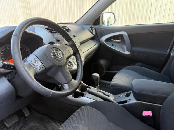 Toyota RAV4 III (XA30) с пробегом 2006 года, цена 777 000 рублей, 301379 км, внедорожник, Автокод Объявления