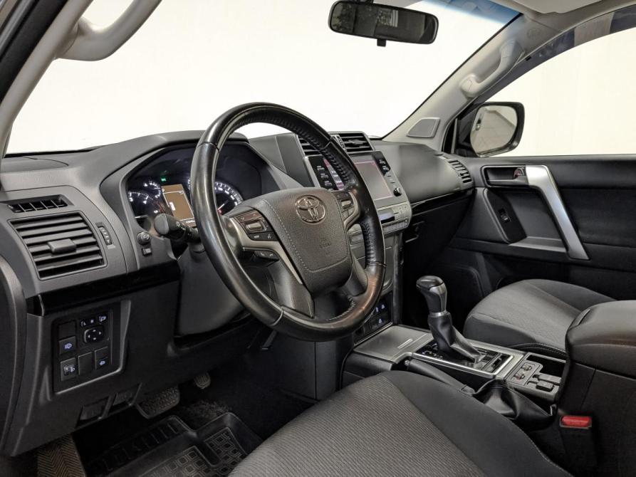 Toyota Land Cruiser Prado 150 Series Рестайлинг 3 Санкт-Петербург  - изображение 15