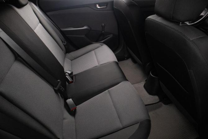 Hyundai Solaris II с пробегом 2017 года, цена 1 259 000 рублей, 112232 км, седан, Автокод Объявления