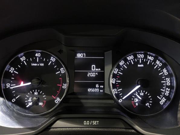 Skoda Octavia III (A7) Рестайлинг с пробегом 2017 года, цена 1 399 000 рублей, 185697 км, лифтбек, Автокод Объявления