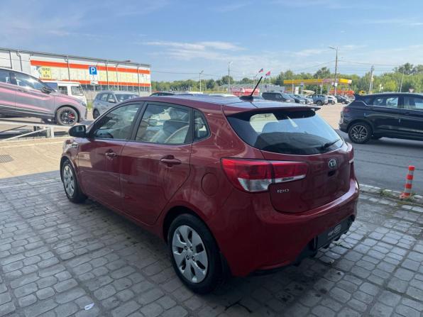 Kia Rio III Рестайлинг с пробегом 2017 года, цена 1 217 000 рублей, 88943 км, хэтчбек, Автокод Объявления