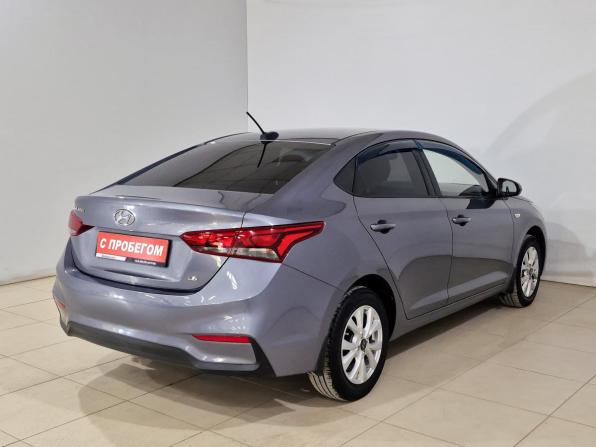 Hyundai Solaris II с пробегом 2018 года, цена 1 260 000 рублей, 137080 км, седан, Автокод Объявления