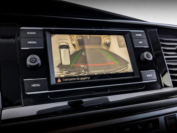 Volkswagen Multivan T6 Рестайлинг с пробегом 2021 года, цена 5 350 000 рублей, 94113 км, минивэн, Автокод Объявления