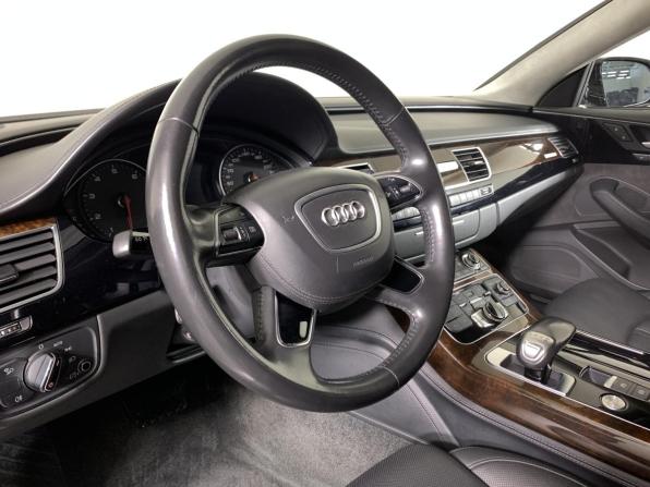 Audi A8 III (D4) Рестайлинг с пробегом 2016 года, цена 2 390 000 рублей, 161000 км, седан, Автокод Объявления