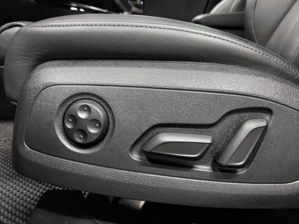 Audi A4 V (B9) Рестайлинг с пробегом 2020 года, цена 3 290 000 рублей, 68515 км, седан, Автокод Объявления
