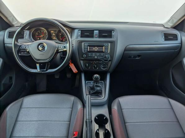 Volkswagen Jetta VI Рестайлинг с пробегом 2015 года, цена 755 000 рублей, 235000 км, седан, Автокод Объявления