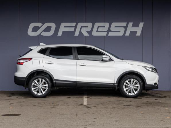 Nissan Qashqai II с пробегом 2017 года, цена 1 540 000 рублей, 187464 км, внедорожник, Автокод Объявления