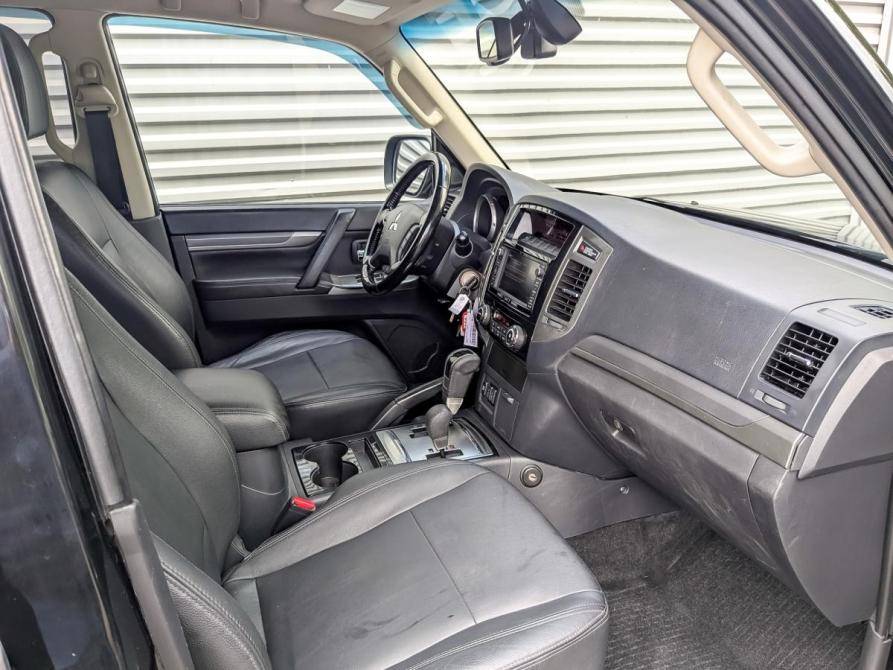 Mitsubishi Pajero IV Рестайлинг 2 Москва  - изображение 10