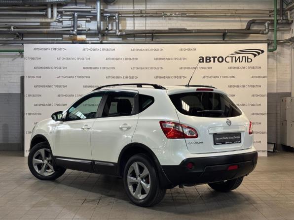 Nissan Qashqai I Рестайлинг с пробегом 2013 года, цена 1 059 000 рублей, 196000 км, внедорожник, Автокод Объявления