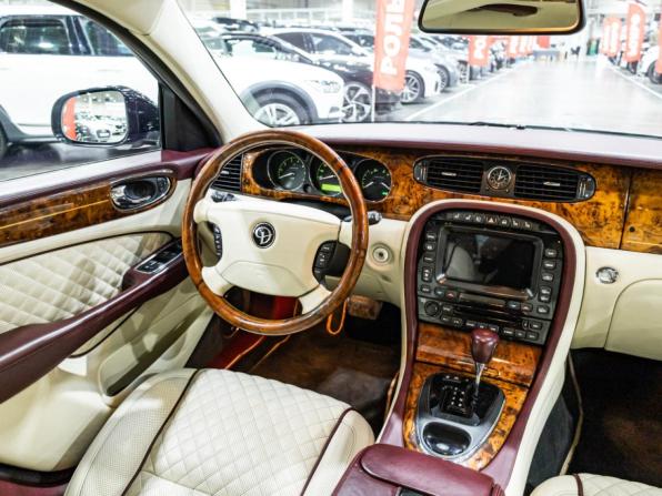 Jaguar XJ III (X350/X358) с пробегом 2008 года, цена 4 000 000 рублей, 159000 км, седан, Автокод Объявления