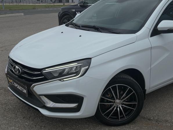 Lada (ВАЗ) Vesta I Рестайлинг (NG) с пробегом 2024 года, цена 1 279 000 рублей, 35500 км, седан, Автокод Объявления