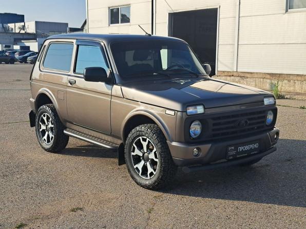 Lada (ВАЗ) Niva Legend с пробегом 2025 года, цена 1 055 000 рублей, 9426 км, внедорожник, Автокод Объявления