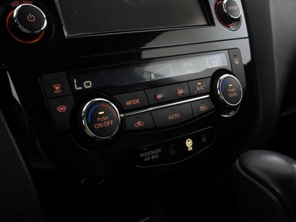Nissan Qashqai II с пробегом 2017 года, цена 1 995 000 рублей, 73832 км, внедорожник, Автокод Объявления