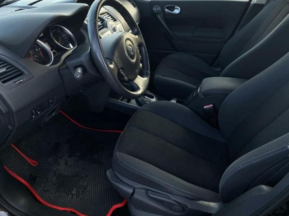 Renault Megane II Рестайлинг с пробегом 2009 года, цена 479 000 рублей, 179189 км, седан, Автокод Объявления
