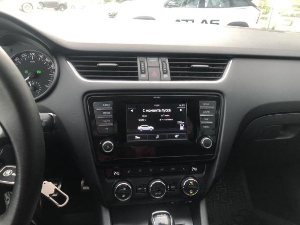 Skoda Octavia III (A7) с пробегом 2013 года, цена 1 350 000 рублей, 210501 км, лифтбек, Автокод Объявления