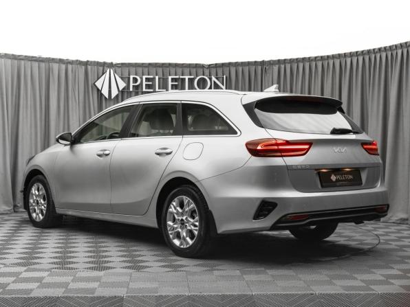 Kia Ceed III Рестайлинг с пробегом 2022 года, цена 2 380 000 рублей, 60688 км, универсал, Автокод Объявления