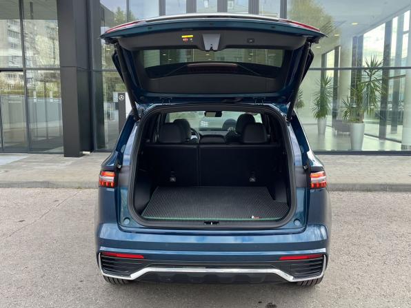 Geely Monjaro I с пробегом 2023 года, цена 3 340 000 рублей, 20241 км, внедорожник, Автокод Объявления