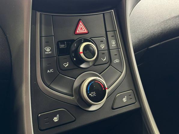 Hyundai Elantra V (MD) с пробегом 2014 года, цена 1 059 900 рублей, 175555 км, седан, Автокод Объявления