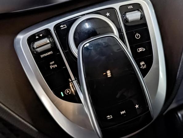 Mercedes-Benz V-Класс III (W447) с пробегом 2017 года, цена 4 100 000 рублей, 93769 км, минивэн, Автокод Объявления