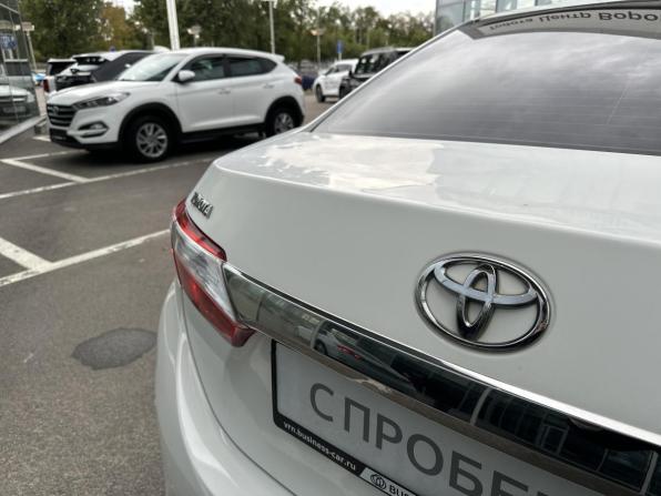 Toyota Corolla XI (E160 E170 E180) с пробегом 2013 года, цена 1 045 000 рублей, 187420 км, седан, Автокод Объявления