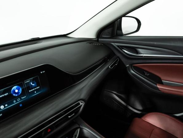 Changan Eado Plus с пробегом 2023 года, цена 1 650 000 рублей, 26984 км, седан, Автокод Объявления