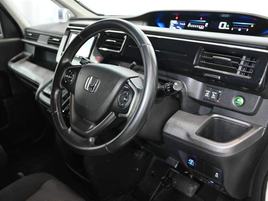 Honda Stepwgn V Екатеринбург  - изображение 15