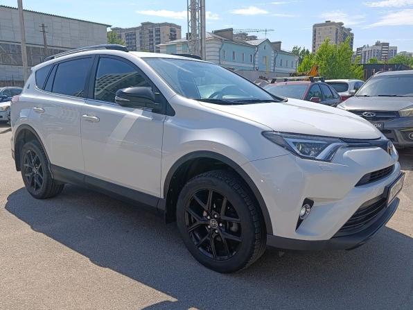 Toyota RAV4 IV (XA40) Рестайлинг с пробегом 2019 года, цена 2 599 000 рублей, 111156 км, внедорожник, Автокод Объявления