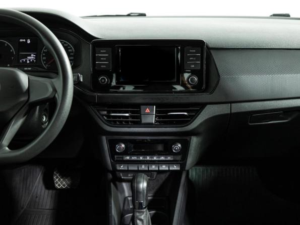Volkswagen Polo VI с пробегом 2021 года, цена 1 560 000 рублей, 49275 км, лифтбек, Автокод Объявления