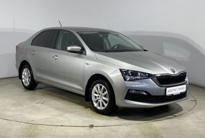 Skoda Rapid II с пробегом 2021 года, цена 1 720 000 рублей, 30290 км, лифтбек, Автокод Объявления