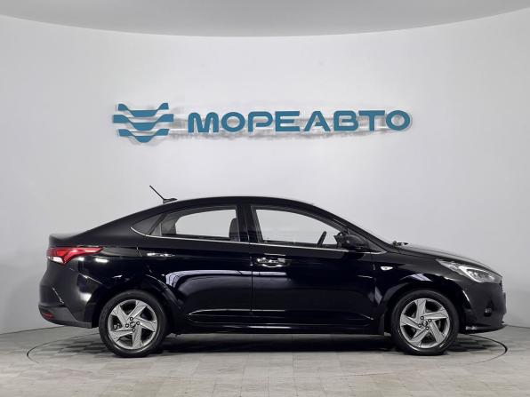 Hyundai Solaris II Рестайлинг с пробегом 2020 года, цена 1 850 000 рублей, 82524 км, седан, Автокод Объявления