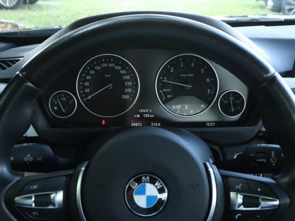 BMW 3 серии VI (F3x) Рестайлинг с пробегом 2016 года, цена 2 890 000 рублей, 69817 км, седан, Автокод Объявления