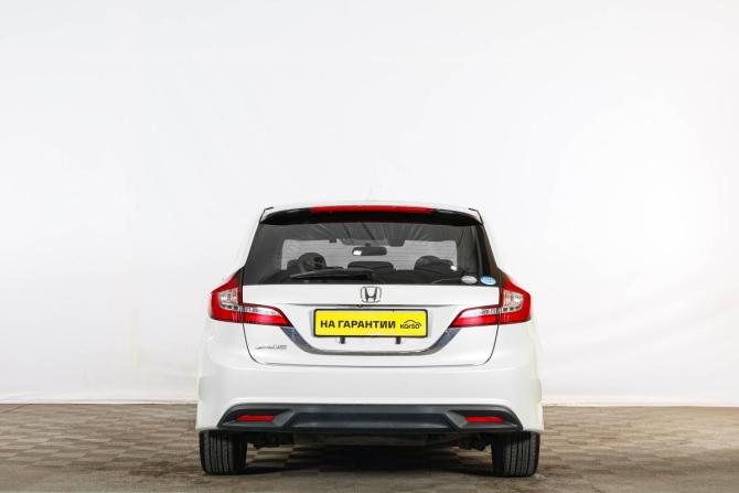 Honda Jade I Рестайлинг с пробегом 2019 года, цена 2 029 000 рублей, 56000 км, компактвэн, Автокод Объявления