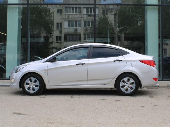 Hyundai Solaris I Рестайлинг с пробегом 2014 года, цена 950 000 рублей, 172628 км, седан, Автокод Объявления