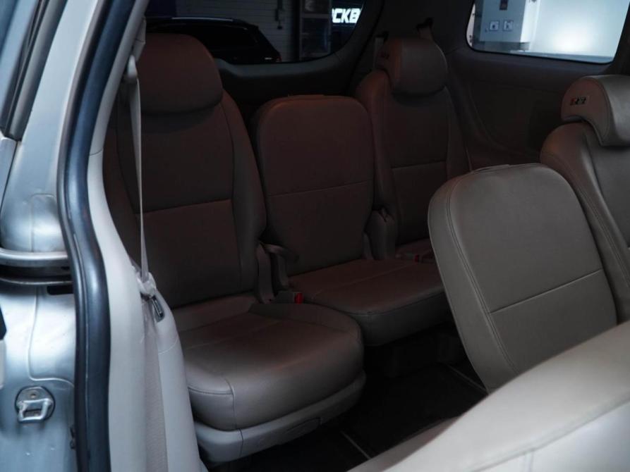 Kia Carnival III Москва  - изображение 8