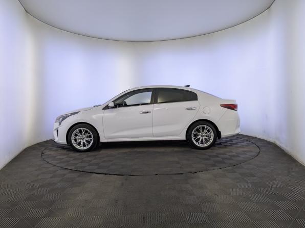 Kia Rio IV Рестайлинг с пробегом 2021 года, цена 1 781 000 рублей, 96650 км, седан, Автокод Объявления