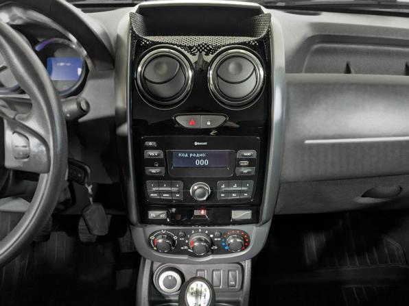 Renault Duster I Рестайлинг с пробегом 2018 года, цена 1 699 900 рублей, 33000 км, внедорожник, Автокод Объявления