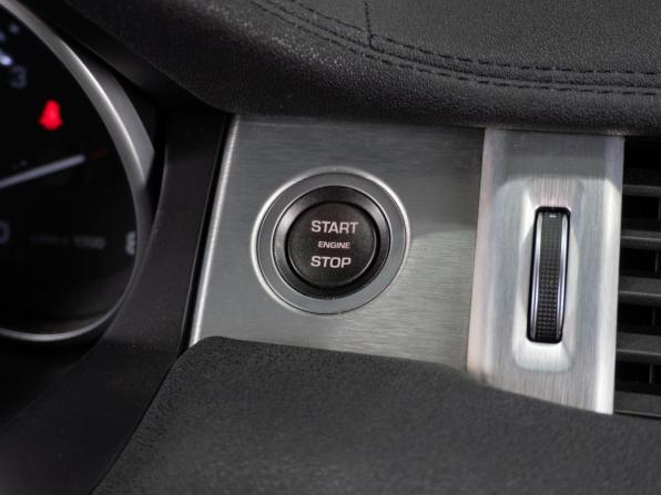 Land Rover Range Rover Evoque I с пробегом 2011 года, цена 1 599 000 рублей, 186387 км, внедорожник, Автокод Объявления