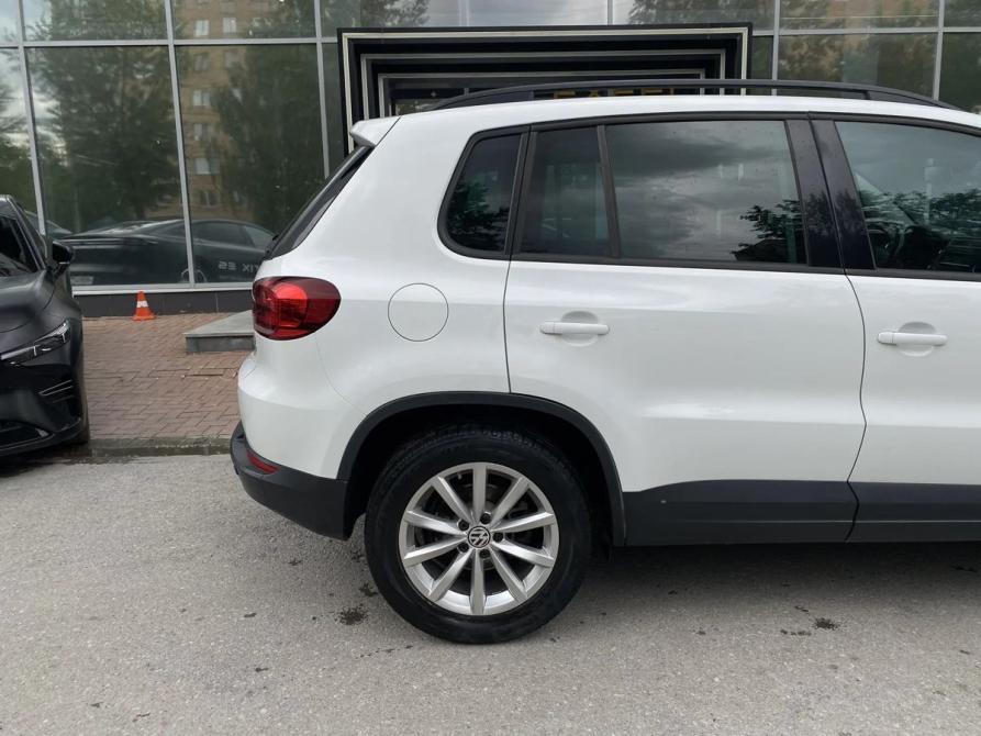 Volkswagen Tiguan I Рестайлинг Екатеринбург  - изображение 10