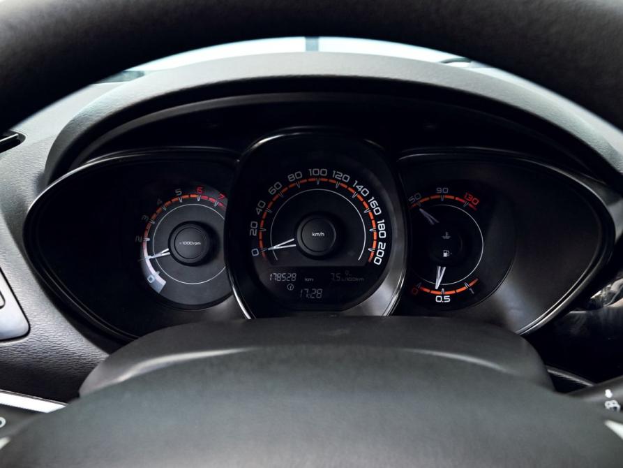 Lada (ВАЗ) Vesta I Екатеринбург  - изображение 9