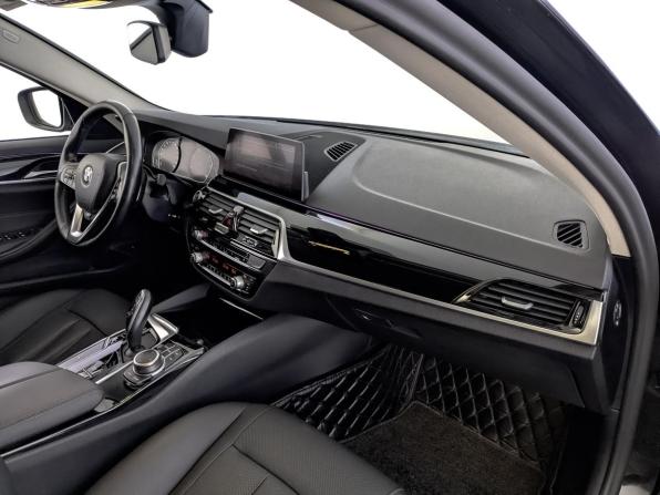 BMW 5 серии VII (G30/G31/G38) Рестайлинг с пробегом 2020 года, цена 3 150 000 рублей, 255531 км, седан, Автокод Объявления
