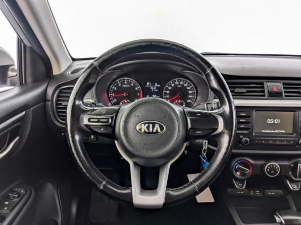 Kia Rio IV с пробегом 2018 года, цена 1 300 000 рублей, 103536 км, седан, Автокод Объявления