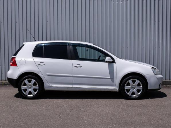 Volkswagen Golf V с пробегом 2008 года, цена 449 000 рублей, 371181 км, хэтчбек, Автокод Объявления