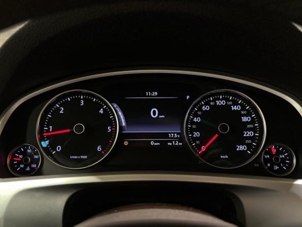 Volkswagen Touareg II с пробегом 2013 года, цена 2 499 000 рублей, 176000 км, внедорожник, Автокод Объявления