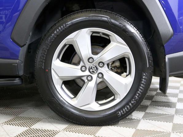 Toyota RAV4 V (XA50) с пробегом 2021 года, цена 3 125 000 рублей, 93251 км, внедорожник, Автокод Объявления