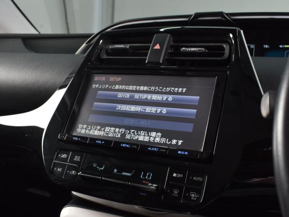Toyota Prius IV (XW50) с пробегом 2016 года, цена 1 664 997 рублей, 155198 км, лифтбек, Автокод Объявления